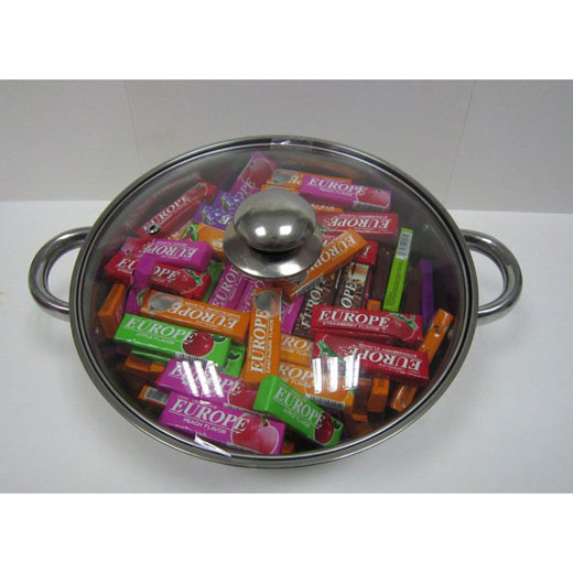 Chewing Gum in Pan