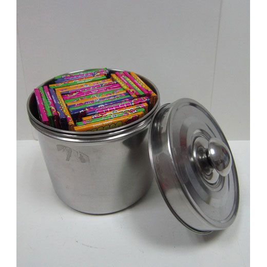Tattoo Bubble Gum in Tin Food Box 